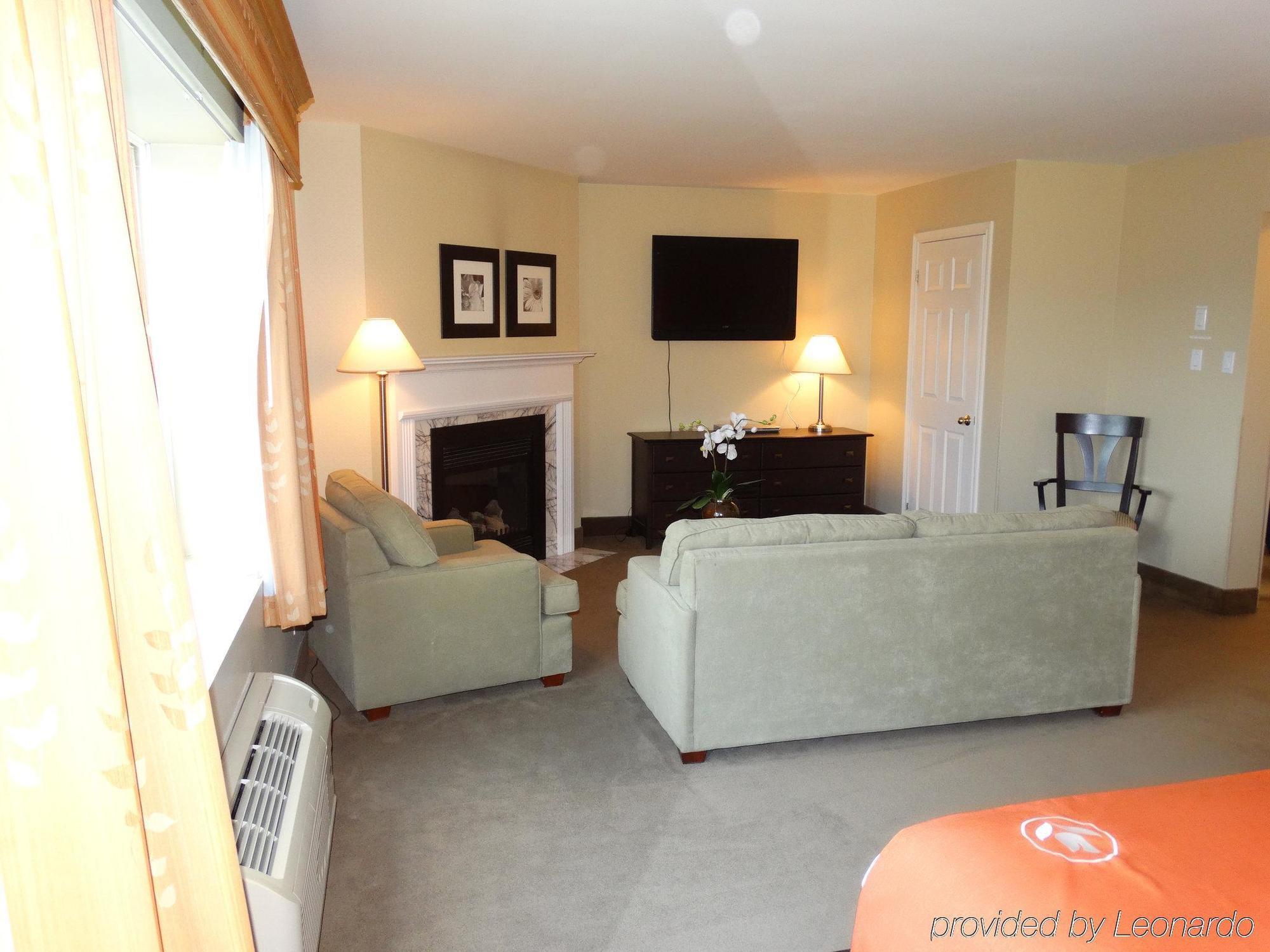 Amsterdam Inn & Suites Sussex Kültér fotó