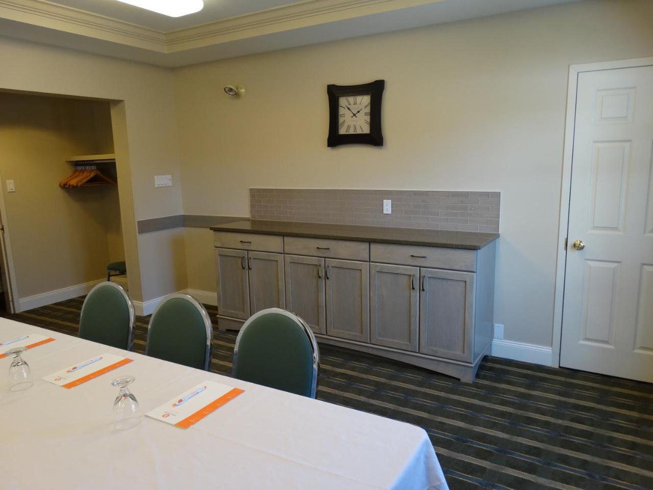 Amsterdam Inn & Suites Sussex Kültér fotó
